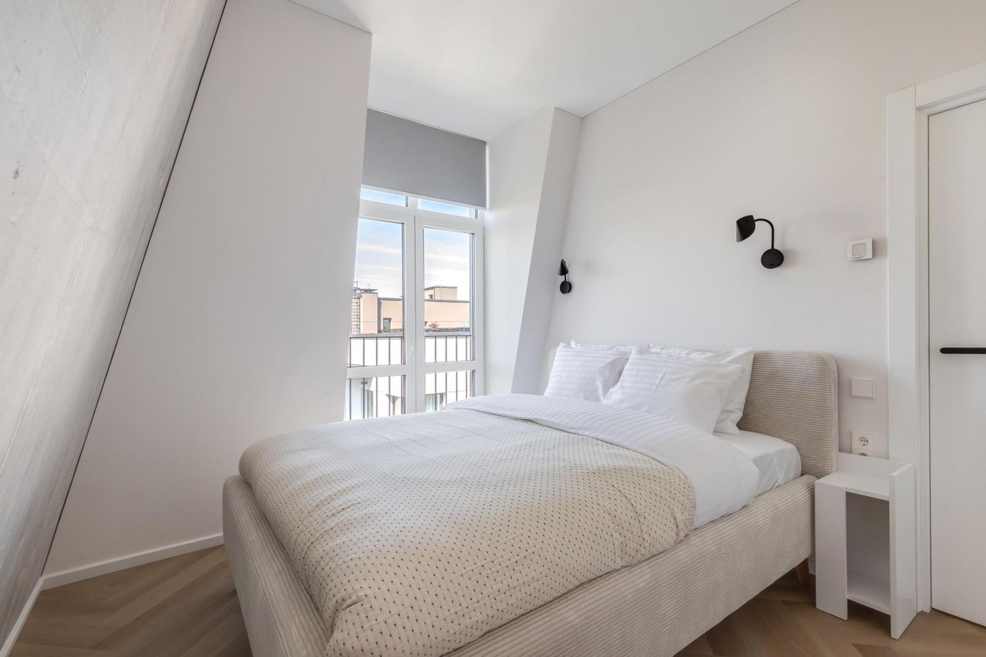 White Lotus 29 By Reside Baltic