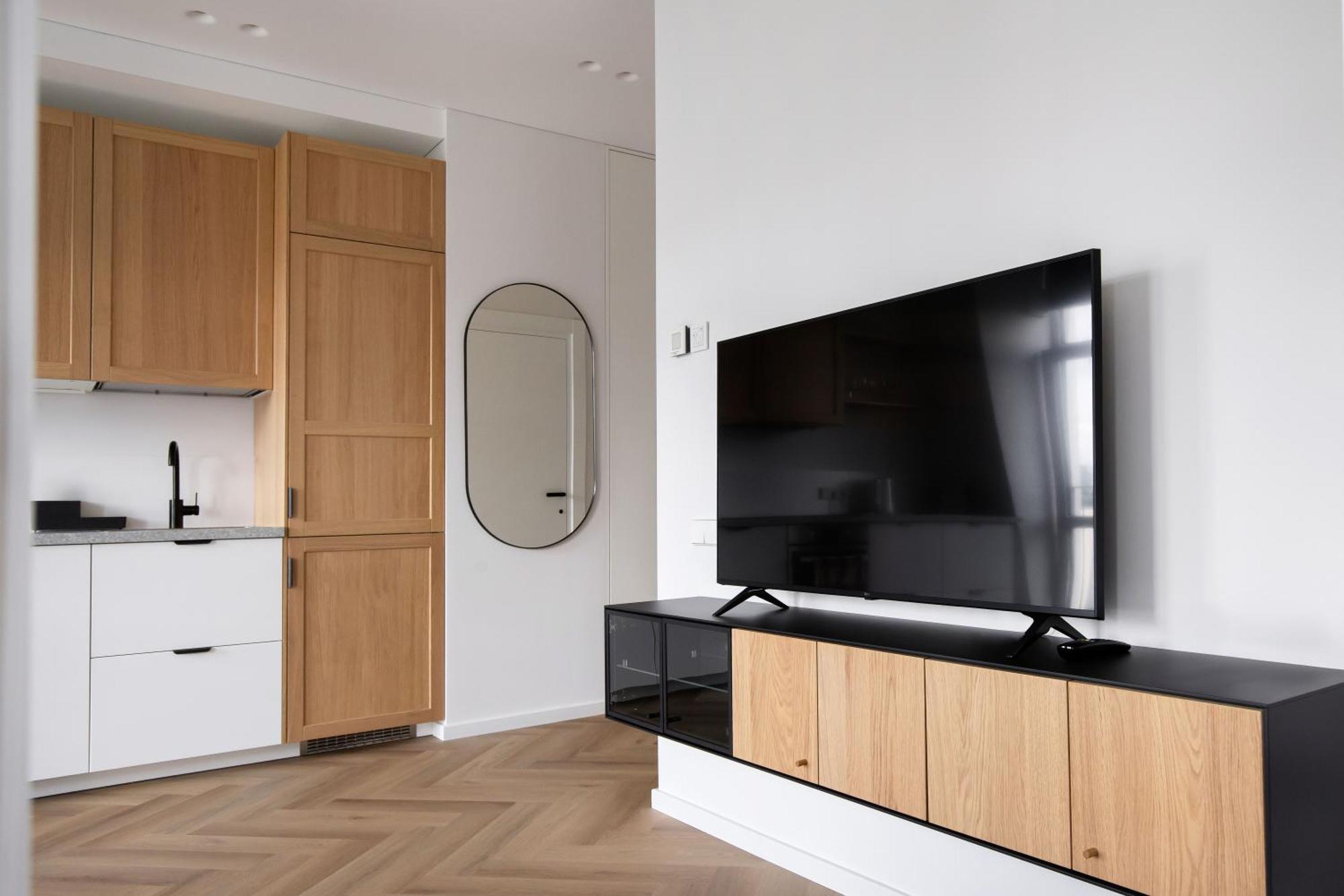 White Lotus 29 By Reside Baltic * VNO